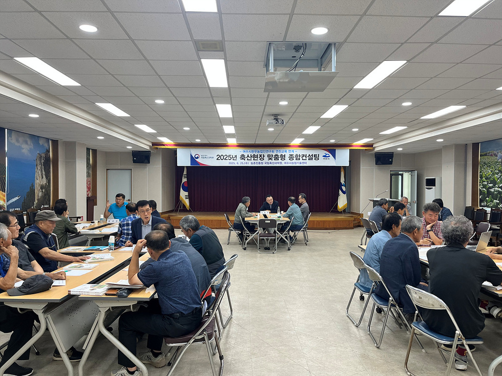 5 여수시, 한우농가 대상 축산현장 맞춤형 종합컨설팅 실시.jpg
