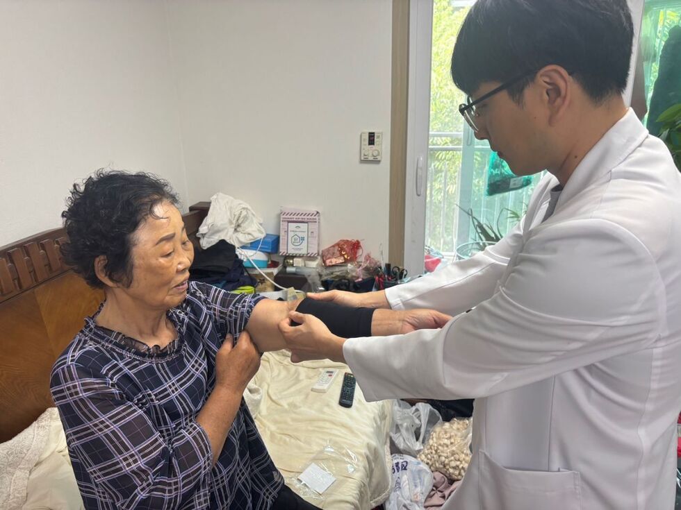 3-3 여수시, 폭염 대비해 취약계층 방문 건강관리 집중 추진